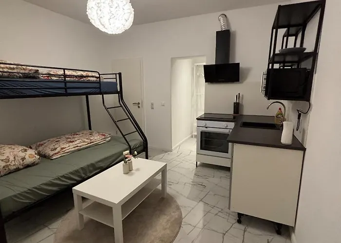 Cologne 20 Min Tram 1 Min, Appartement Niederdorla